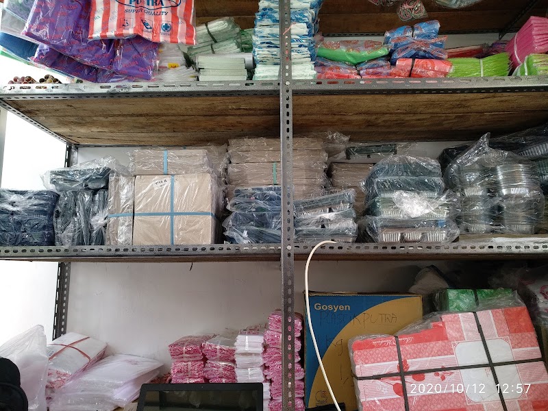 Timbul Sari: Solusi Plastik Berkualitas di Hati Kuripan