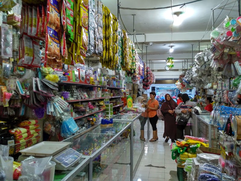 Timbul Sari: Solusi Plastik Berkualitas di Hati Kuripan